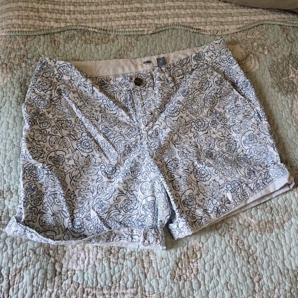 Old Navy White Shorts with Navy Floral Print